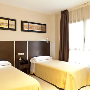 Hostal Avenida Barajas 3* Madryt